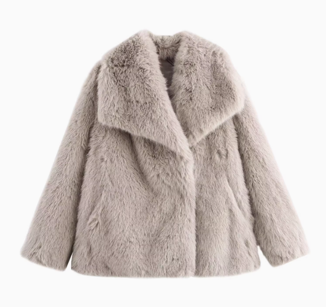 Château | Luxe Faux Fur Short Coat