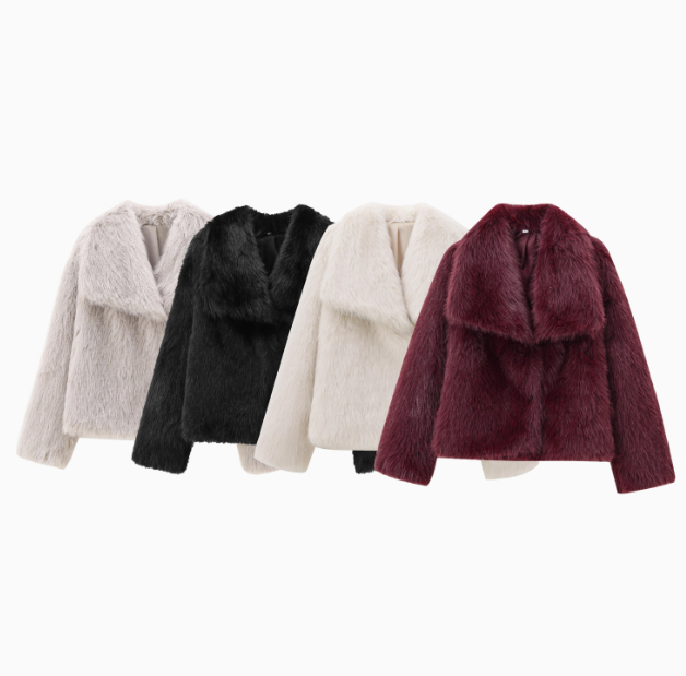 Opéra | Luxe Faux Fur Short Coat